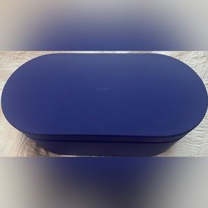 Dyson airwrap empty box, detachable lid.Measures 14.75"Lx 6.5"Wx 7"H with lid on